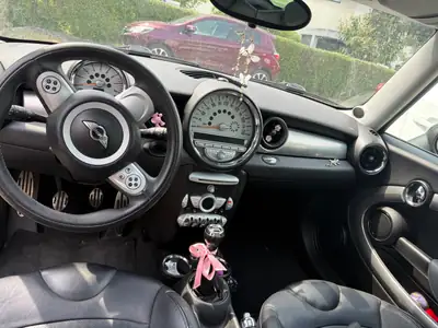 MINI Cooper S 1.6i — Citadine sportive dynamique, 130 ch et faible kilométrage — dettaglio