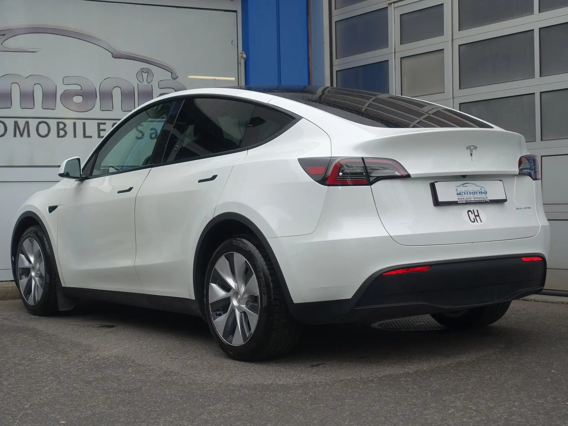 Tesla Model Y 2023 occasion Bussigny — 5