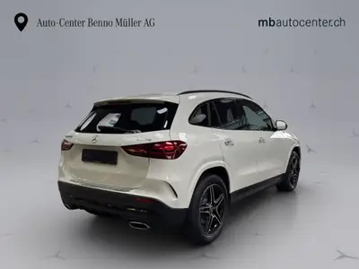 Mercedes-Benz GLA 250 AMG Line 4matic — SUV compact hybride essence, 238 ch et 20 km au compteur — dettaglio