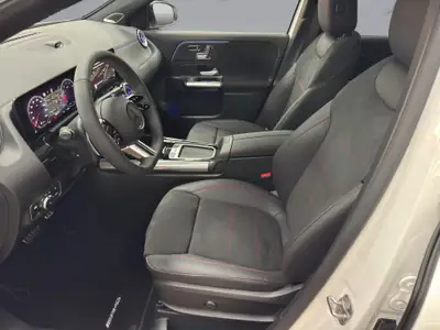 Mercedes-Benz GLA 250 AMG Line 4matic — SUV compact hybride essence, 238 ch et 20 km au compteur — Miniatura 10