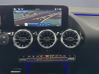 Mercedes-Benz GLA 250 AMG Line 4matic — SUV compact hybride essence, 238 ch et 20 km au compteur — Miniatura 15