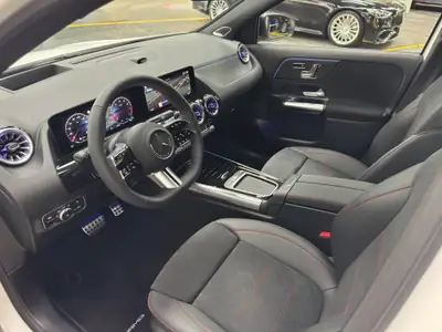 Mercedes-Benz GLA 250 AMG Line 4matic — SUV compact hybride essence, 238 ch et 20 km au compteur — Miniatura 20