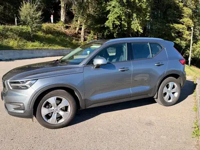 Volvo XC40 2.0 D4 Momentum AWD — SUV compact diesel, 67'000 km, traction intégrale — detail