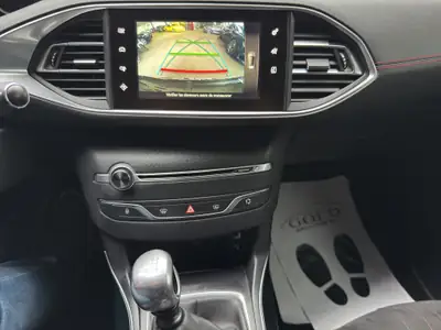 Peugeot 308 1.6 e-THP GT — Compacte sportive, 205 ch et historique sans sinistre — Miniature 9