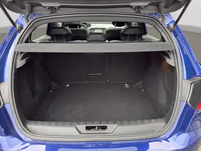 Peugeot 308 1.6 e-THP GT — Compacte sportive, 205 ch et historique sans sinistre — Miniature 15