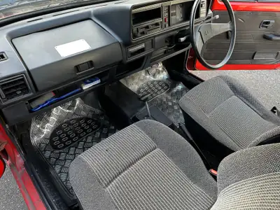VW Caddy 14D PTT — Utilitaire compact emblématique, 97'500 km, sans sinistre — detail