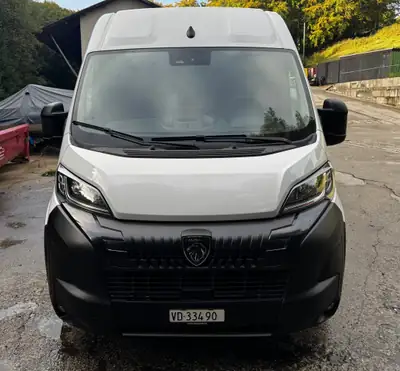 Peugeot Boxer L3H2 2.2 BlueHDi 140 — Utilitaire automatique, faible kilométrage et garantie constructeur — Thumbnail 8