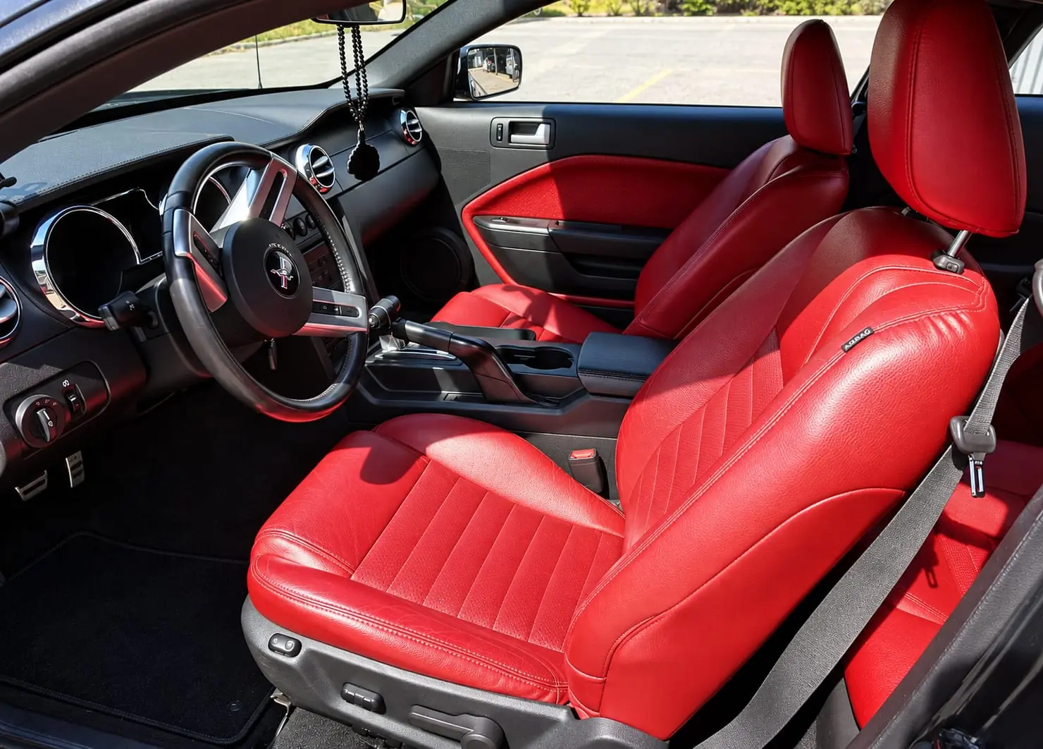 Ford Mustang 2009 occasion Saxon — 4