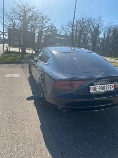 Audi A7 3.0 V6 TDI quattro — Berline de prestige diesel, 158 000 km — Innenraum