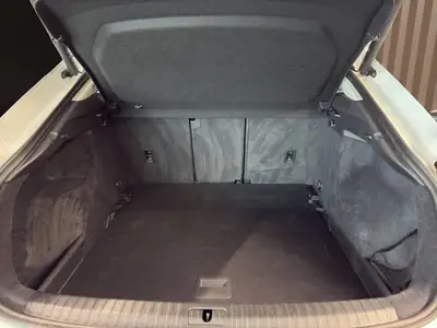 Audi Q3 Sportback 35 TFSI — SUV coupé dynamique, 39 000 km seulement — Miniature 10