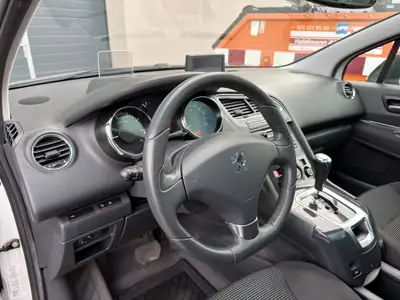Peugeot 5008 1.6 T Sport Pack — Monospace 7 places automatique, sans accident — Miniatur 26
