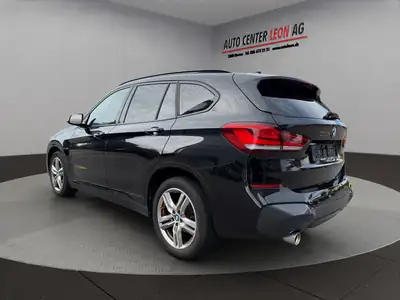 BMW X1 sDrive 18i M Sport — Élégance urbaine et sportivité avec équipement premium — Innenraum