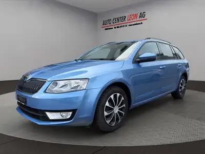 Skoda Octavia Combi 1.4 TSI — Breaks spacieux, moteur efficient, sans sinistre — côté
