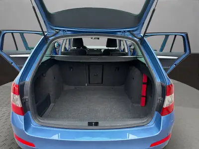 Skoda Octavia Combi 1.4 TSI — Breaks spacieux, moteur efficient, sans sinistre — Miniature 19