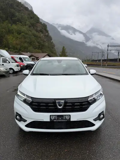Dacia Sandero TCe 90 Comfort — Citadine robuste, moteur économe et garantie jusqu'à 2026 — Innenraum