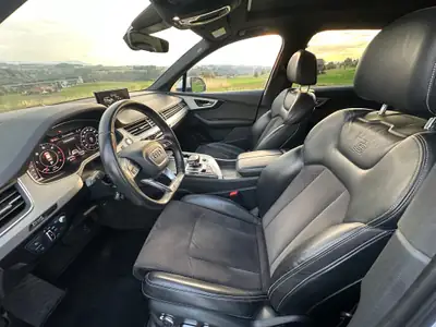 Audi Q7 3.0 V6 TDI 272 quattro S-Line — SUV 7 places, attelage neuf, MFK frais — Miniatura 13