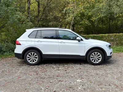 VW Tiguan 1.4 TSI Trendline — SUV compact fiable, 84'000 km seulement — fianco