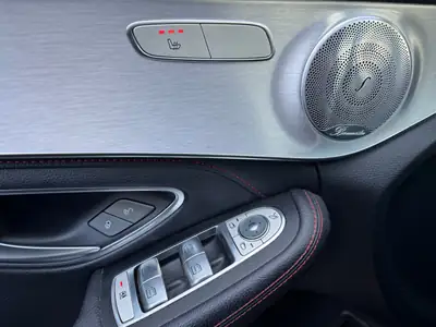 Mercedes-Benz C 43 AMG 4Matic — Performance et élégance intemporelle — Miniature 7
