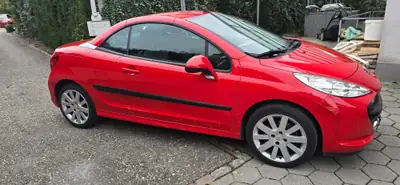 Peugeot 207 Cabriolet 1.6 16V Trendy — Décapotable pétillante, sans accidents — détail