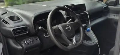 Opel Combo 1.2 Essentia S/S — Utilitaire compact fiable, entretien maîtrisé — Detail