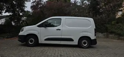 Opel Combo 1.2 Essentia S/S — Utilitaire compact fiable, entretien maîtrisé — Innenraum