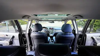 Honda CR-V 2.2 i-DTEC 4WD — SUV robuste, très bon état, 233'000 km — Miniatur 7
