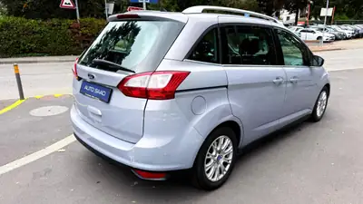 Ford Grand C-MAX 1.6 SCTi Carving — Monospace 7 places, expertise sans sinistre — Armaturenbrett