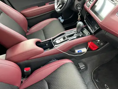 Honda HR-V 1.5 VTEC Turbo — SUV compact dynamique, 61'000 km seulement — dashboard
