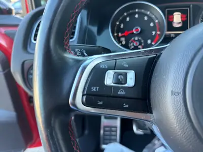 VW Golf 2.0 TSI GTI Performance — Sportive authentique, 230 ch et équipements premium — Miniature 23