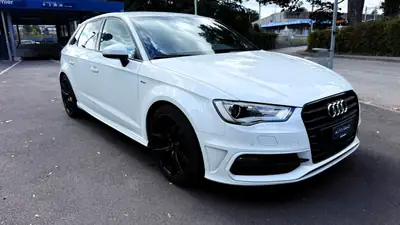 Audi A3 Sportback 1.4 TFSI — Berline compacte dynamique, S-Line élégante, 140 000 km — Seitenansicht
