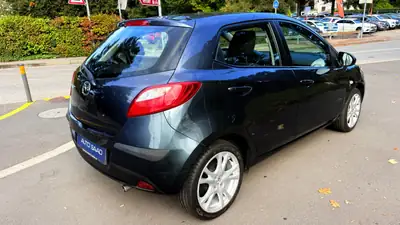 Mazda 2 1.3i 16V Exclusive — Citadine fiable, faible kilométrage, sans accident — Detail