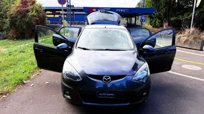 Mazda 2 1.3i 16V Exclusive — Citadine fiable, faible kilométrage, sans accident — Miniatur 13