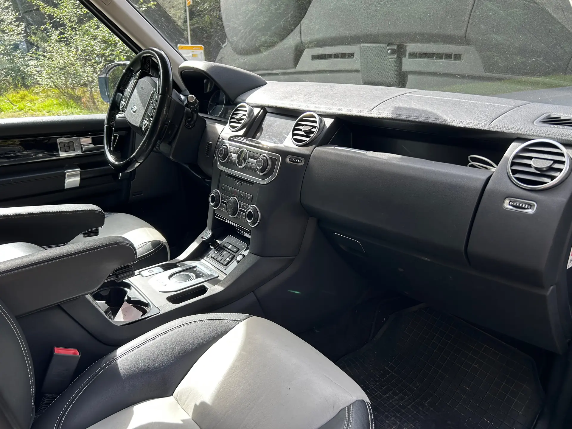 Land Rover Discovery 2015 occasion Corbeyrier — 5
