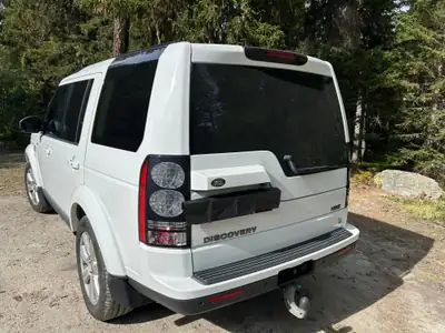 Land Rover Discovery 3.0 SDV6 256 HSE — 7 places, moteur diesel puissant, entretien récent — detail
