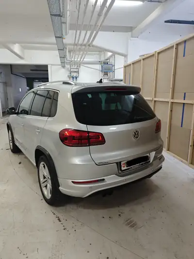 VW Tiguan 2.0 TSI 210 Cup R-Line — SUV dynamique, sans sinistre, 112'000 km — side view