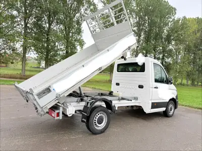 VW Crafter 2.0 Bi-TDI 177 ch — Châssis-cabine robuste, moteur puissant et fiable — fianco