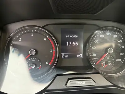 VW Crafter 2.0 Bi-TDI 177 ch — Châssis-cabine robuste, moteur puissant et fiable — cruscotto