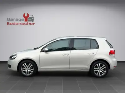 VW Golf 1.4 TSI Comfortline — Citadine fiable, idéale pour débuter, MFK 04.2026 — Heckansicht