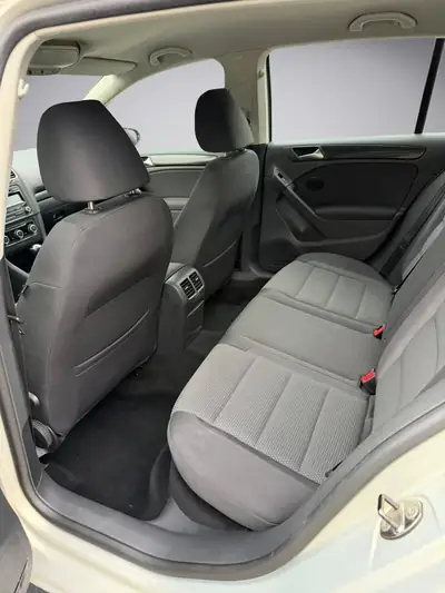 VW Golf 1.4 TSI Comfortline — Citadine fiable, idéale pour débuter, MFK 04.2026 — Miniatur 11