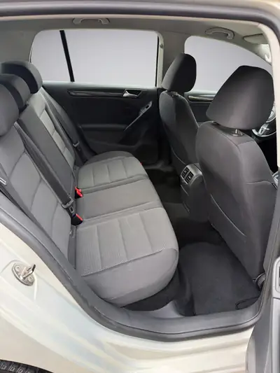 VW Golf 1.4 TSI Comfortline — Citadine fiable, idéale pour débuter, MFK 04.2026 — Miniatur 12