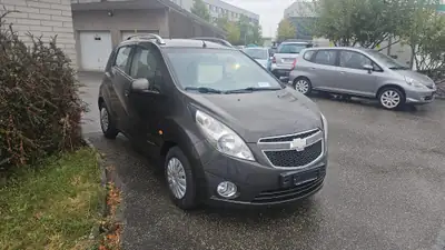 Chevrolet Spark 1.0 16V LS Cool — Citadine économique et fiable, 157'000 km — fianco