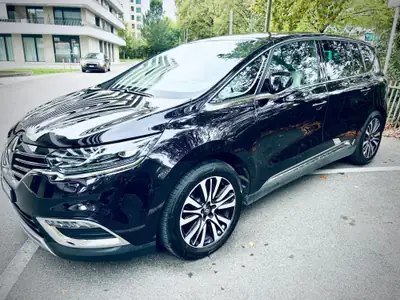 Renault Espace 2.0 Blue dCi 200 — Monospace 7 places, motorisation performante et économe — exterior view