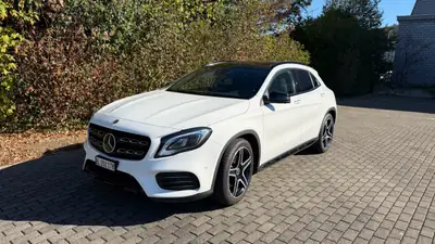 Mercedes-Benz GLA 250 4Matic AMG Line — SUV compact premium, toit panoramique, 64 000 km — Miniatur 8