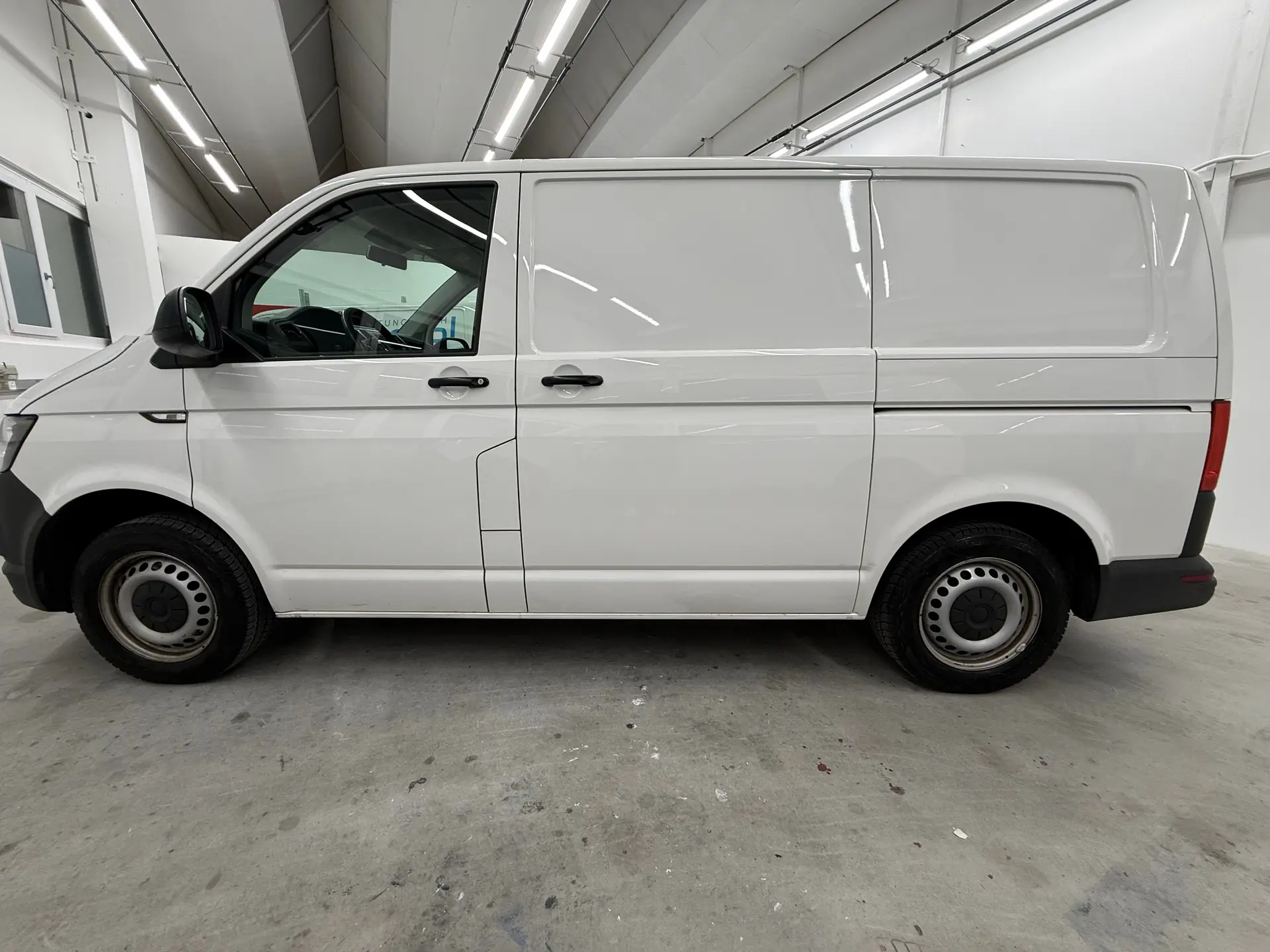 VW T6 2.0 TDI 150 DSG 4Motion — Fourgon aménageable polyvalent, transmission intégrale