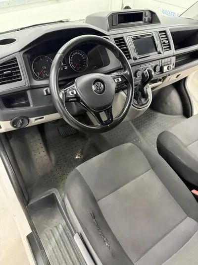 VW T6 2.0 TDI 150 DSG 4Motion — Fourgon aménageable polyvalent, transmission intégrale — Detail