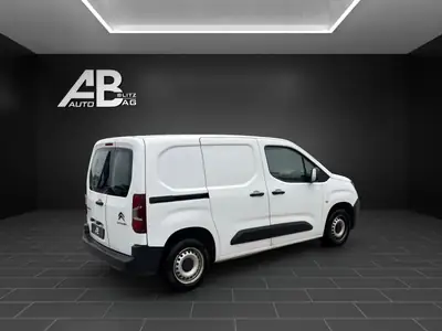 Citroën Berlingo Van 1.6 Blue HDi 75 — Utilitaire compact fiable, révision faite — Armaturenbrett