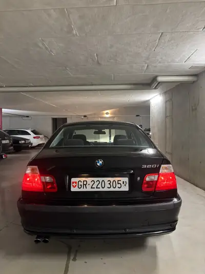 BMW 320i E46 — Classique premium affûté, 89'000 km seulement — Thumbnail 7