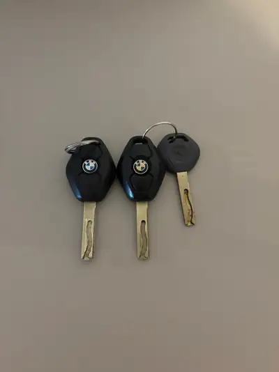 BMW 320i E46 — Classique premium affûté, 89'000 km seulement — Thumbnail 18