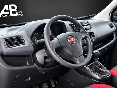 Fiat Doblò 1.4 T-Jet NaturalPower — Monospace écologique 7 places, essence-gaz naturel — Miniature 8