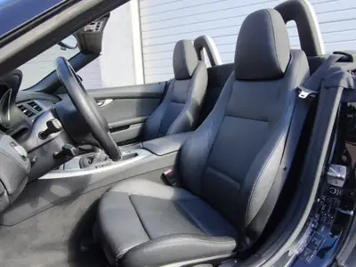 BMW Z4 2.3i sDrive 2009 — Cabriolet sportif, entretien récent, 58 500 km — Miniatura 11